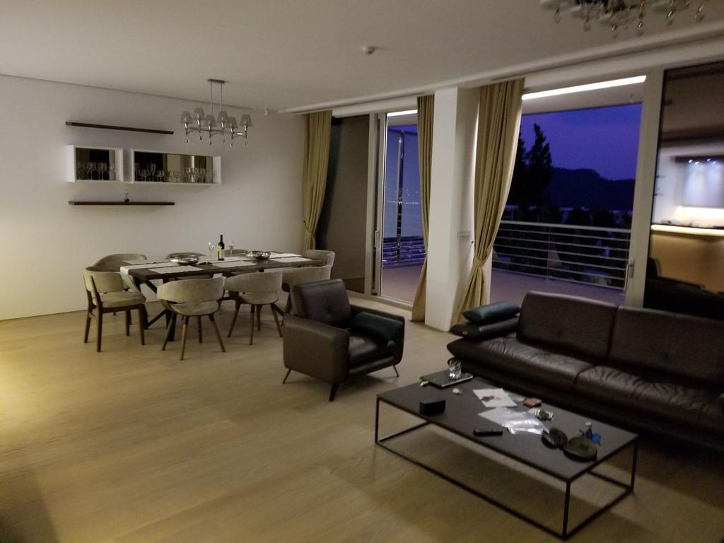 Duklej Apartment Lux Budva Eksteriør billede